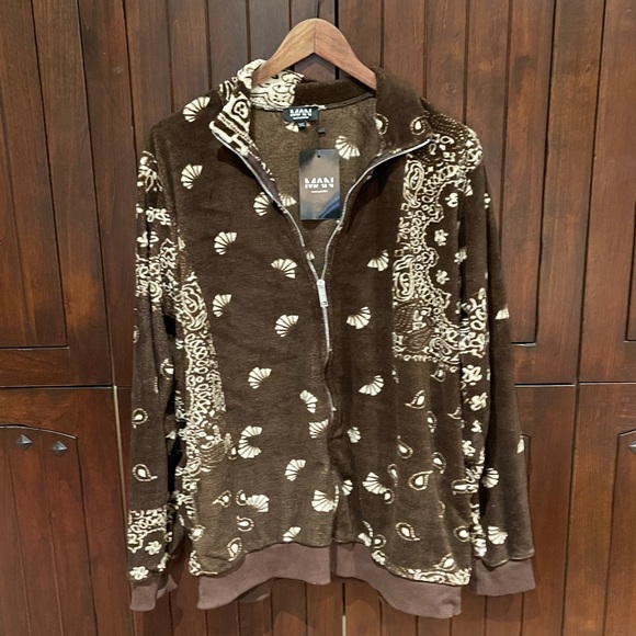 Jacket - Picture 1 of 4